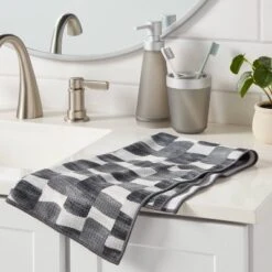 Quick Dry Watercolor Blocks Waffle Towel - Room Essentials™