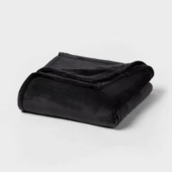 Recycled Polyester Throw Blanket - Room Essentials™ -Room Essentials GUEST 5c00f41d 4188 44f0 8f68 d5b2c4f63e9b