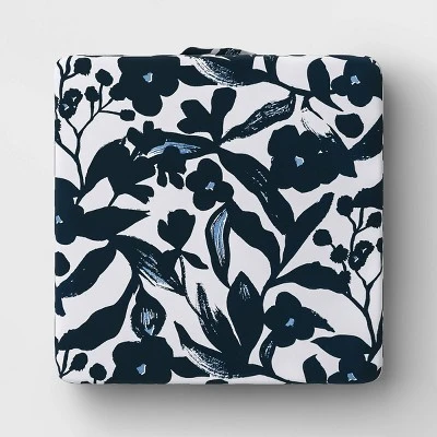 20"x20" Outdoor Deep Seat Cushion - Room Essentials™ 7 20"x20" Outdoor Deep Seat Cushion - Room Essentials™ - Image 5